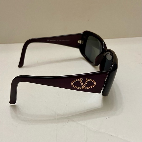 Valentino Garavani Burgundy Large Sunglasses with Case 5449S CZZ 56#16 130 - Picture 8 of 16